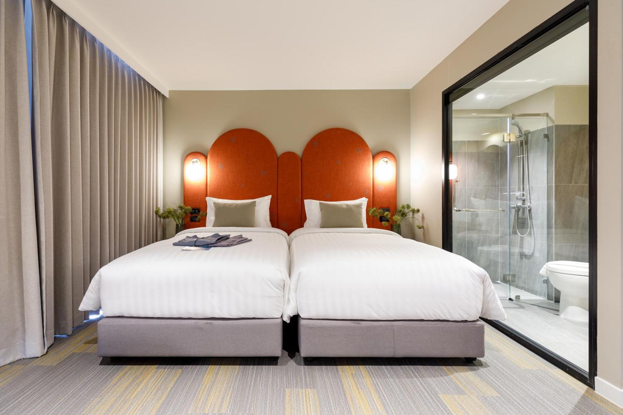 Benjarong Hotel Бангкок Екстер'єр фото